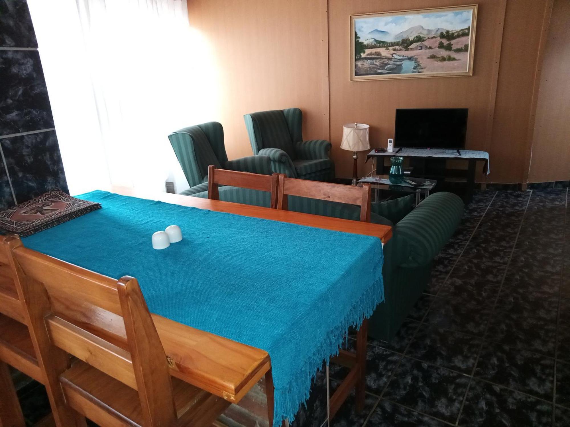 Sunrose Group Of Guesthouses Gariepdam Bagian luar foto