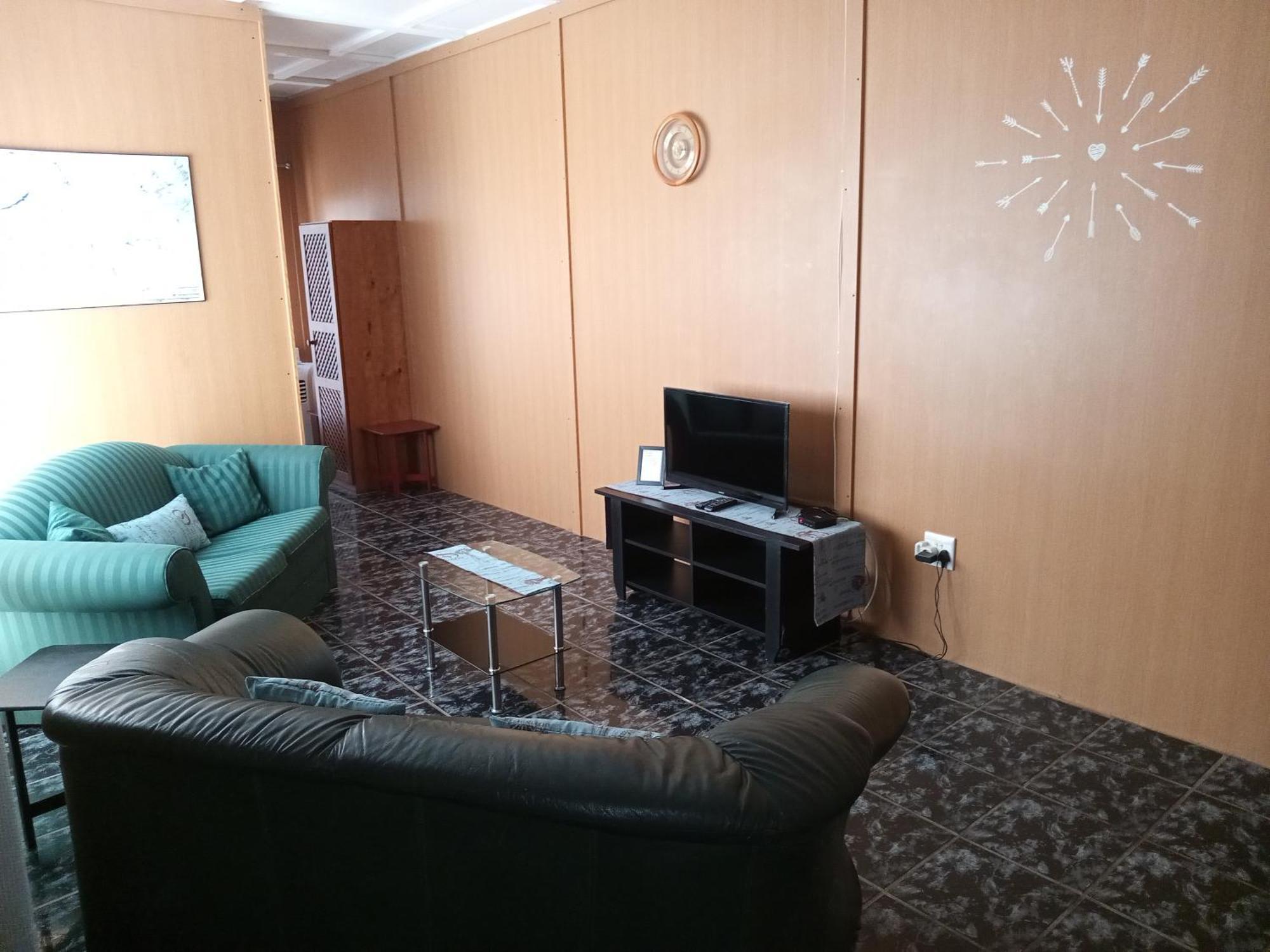 Sunrose Group Of Guesthouses Gariepdam Bagian luar foto