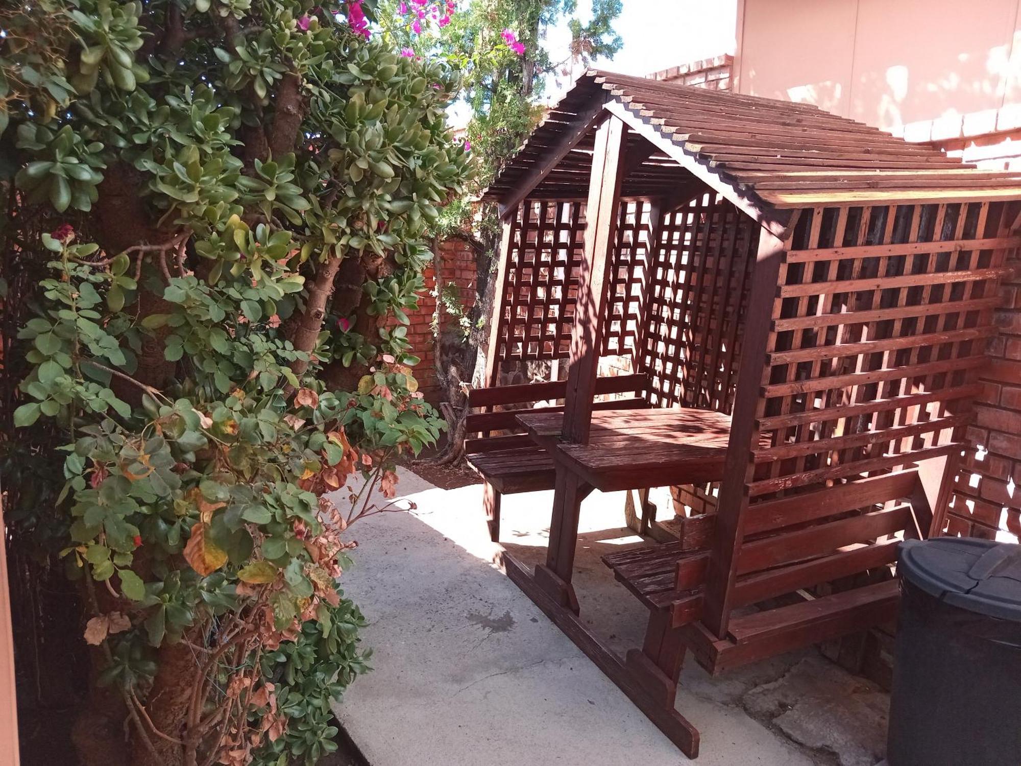 Sunrose Group Of Guesthouses Gariepdam Bagian luar foto
