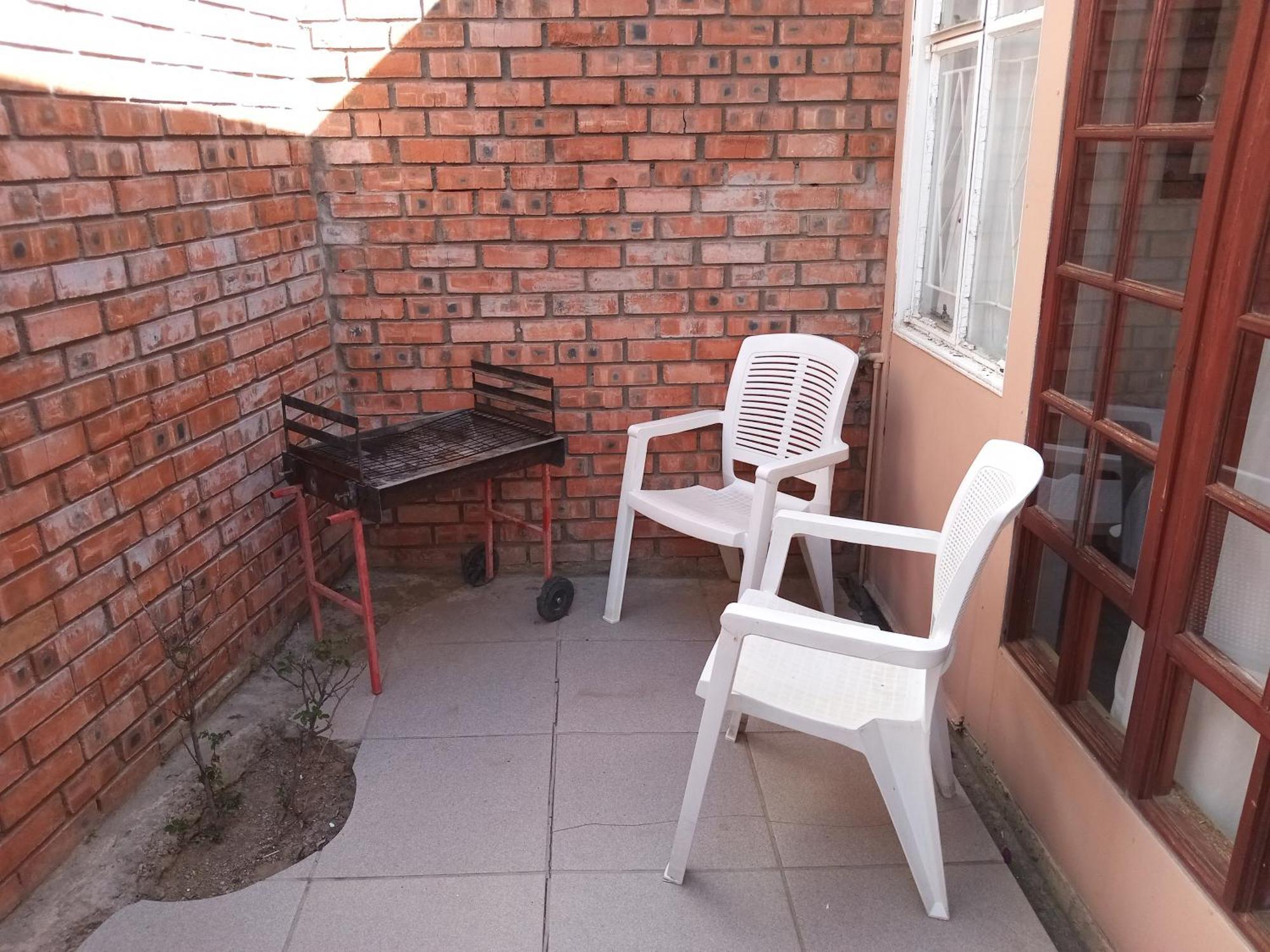 Sunrose Group Of Guesthouses Gariepdam Bagian luar foto