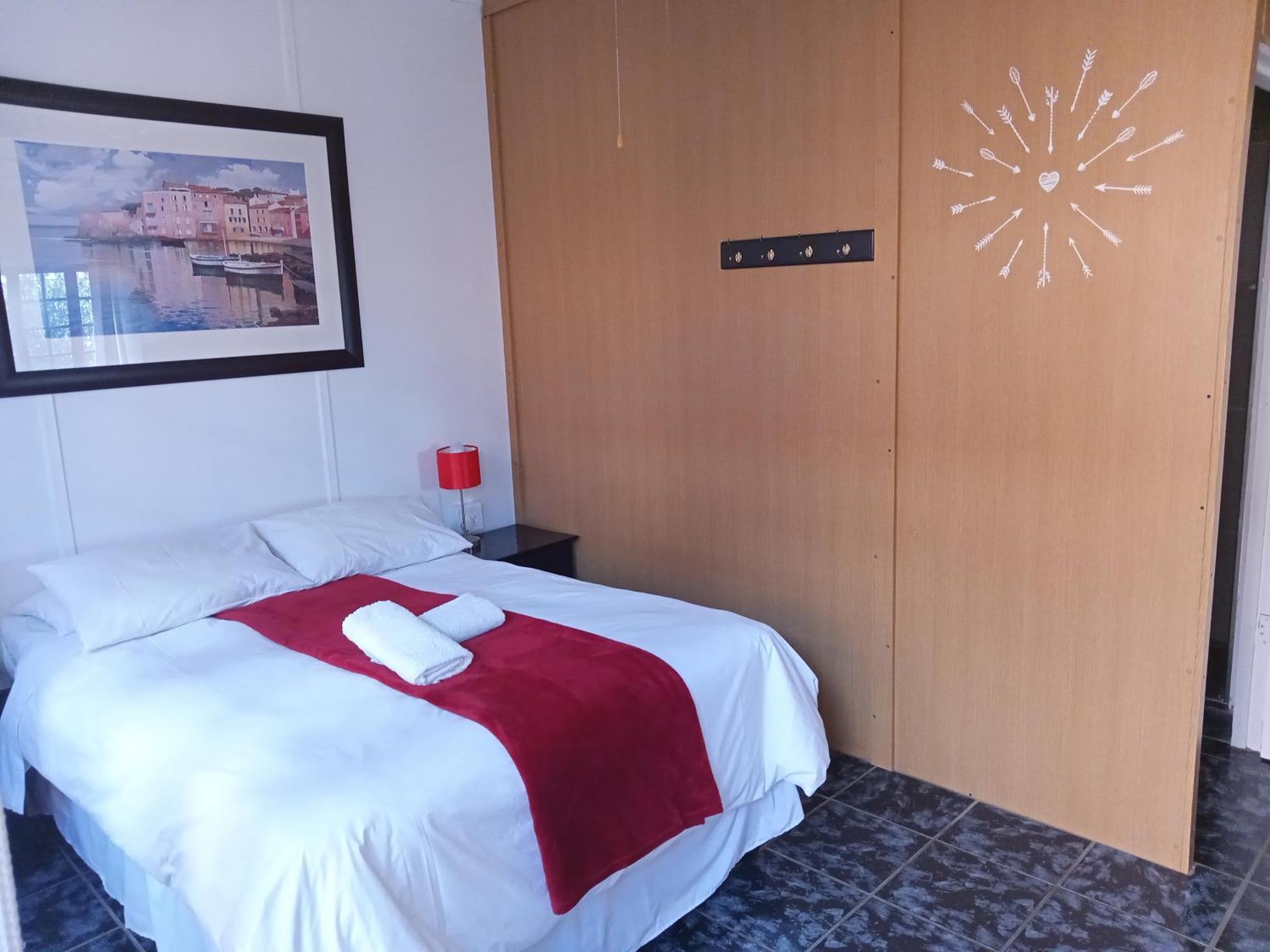 Sunrose Group Of Guesthouses Gariepdam Bagian luar foto